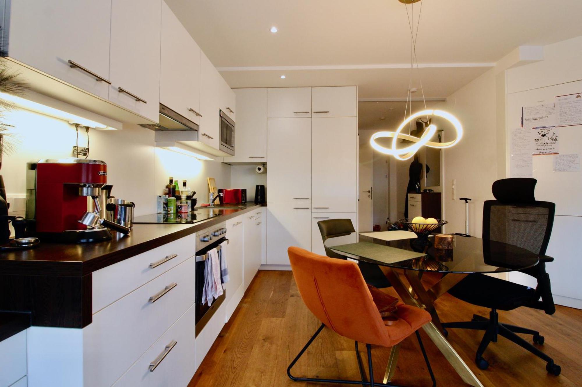 Modern Rooftop Apartment *